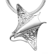 Load image into Gallery viewer, Engraved Manta Ray Necklace
