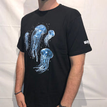 Load image into Gallery viewer, SEA LIFE Sydney Jellyfish Unisex t-shirt Black
