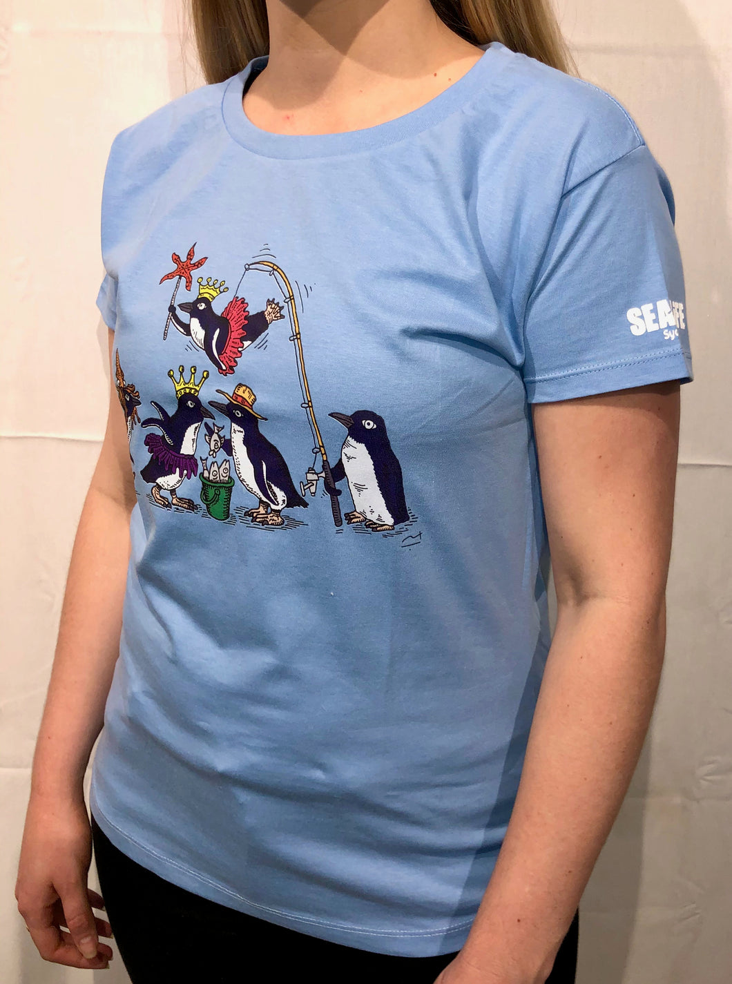 SEA LIFE Sydney Waddle of Penguins Ladies t-shirt Sky Blue