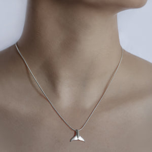 Classic Fluke Whale Tail Necklace